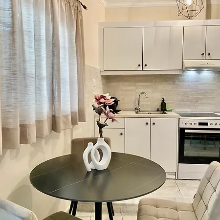 Nennella's House شقة *